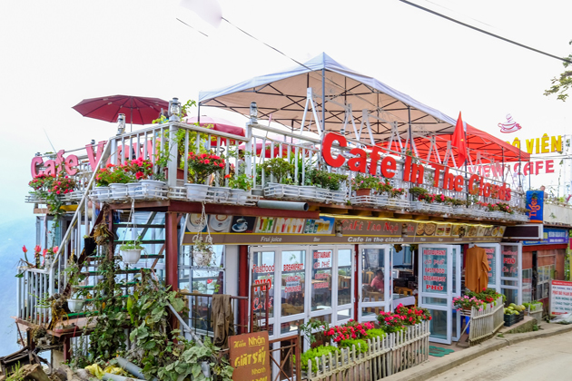 Cafe in the Clouds - The best coffee shops in Sapa